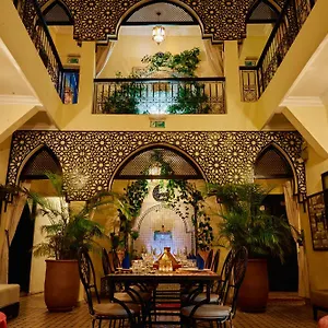 riad-dar-la-rose.marrakeshhotelsmorocco.com/